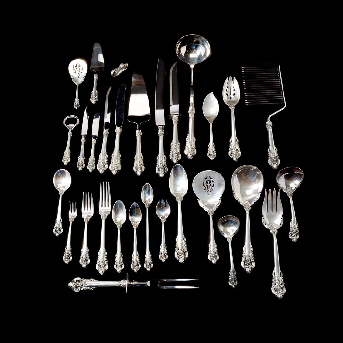 Wallace Grand Baroque Sterling Flatware Service (1 of 8)