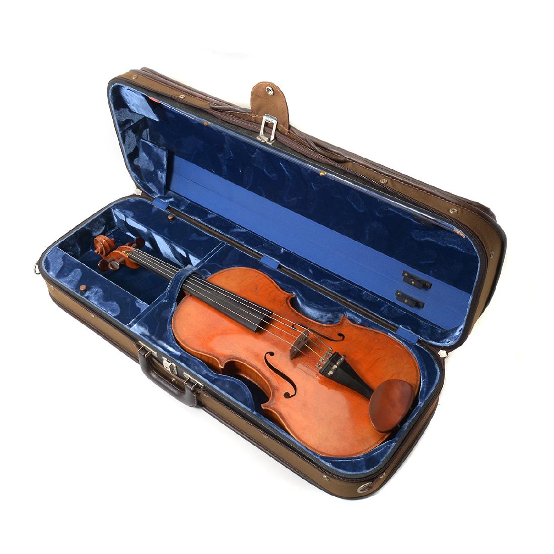 Karl Knilling Viola (1 of 5)