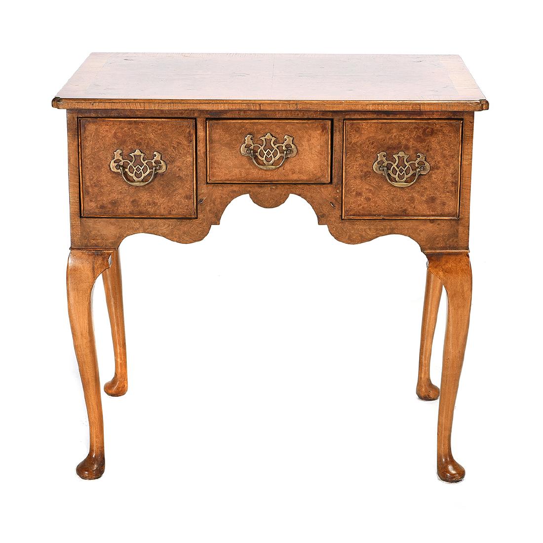 Queen Anne Style Oyster Burl Wood Veneer Low Boy. (1 of 4)