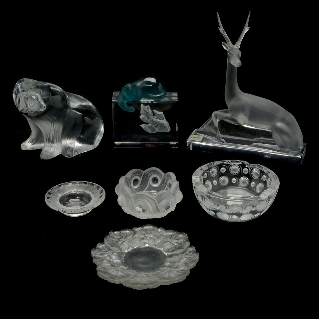 Collection of Lalique and Daum Items.: Collection of Lalique and Daum Items. Comprising a Lalique stag, Lalique polar bear, Lalique ashtray with rosettes, Lalique small serpent design bowl, Lalique small lilypad dish, Lalique small bowl wi