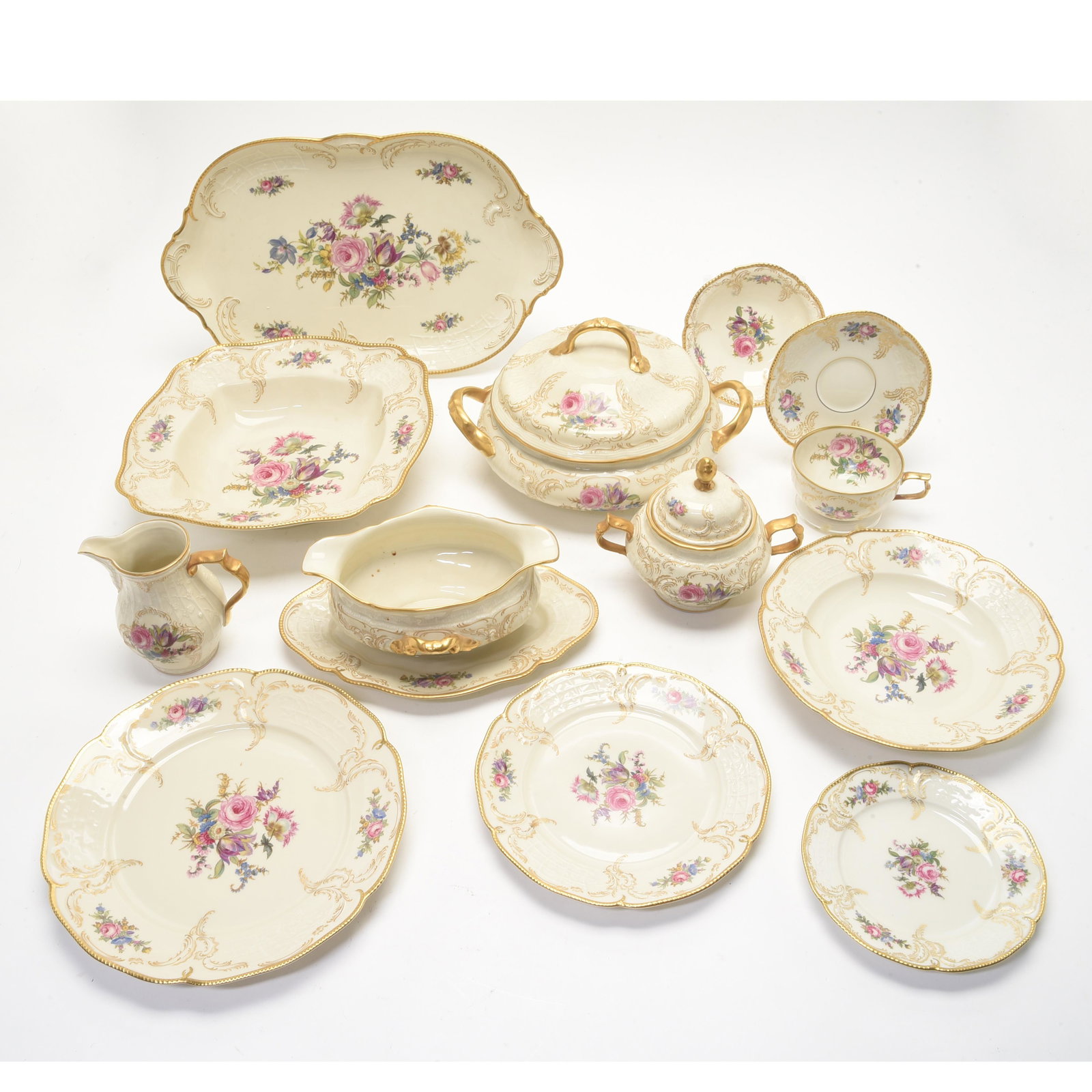 Rosenthal Sanssouci Pattern Porcelain China Service.: Rosenthal Sanssouci Pattern Porcelain China Service. Comprising eleven dinner plates, twelve salad plates, thirteen bread and butter plates, twelve rimmed soup bowls, twelve fruit bowls, thirteen teac