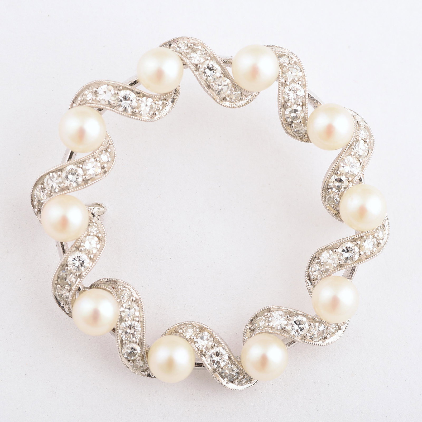 Cultured Pearl, Diamond, 14k White Gold Circle Brooch. (1 of 2)