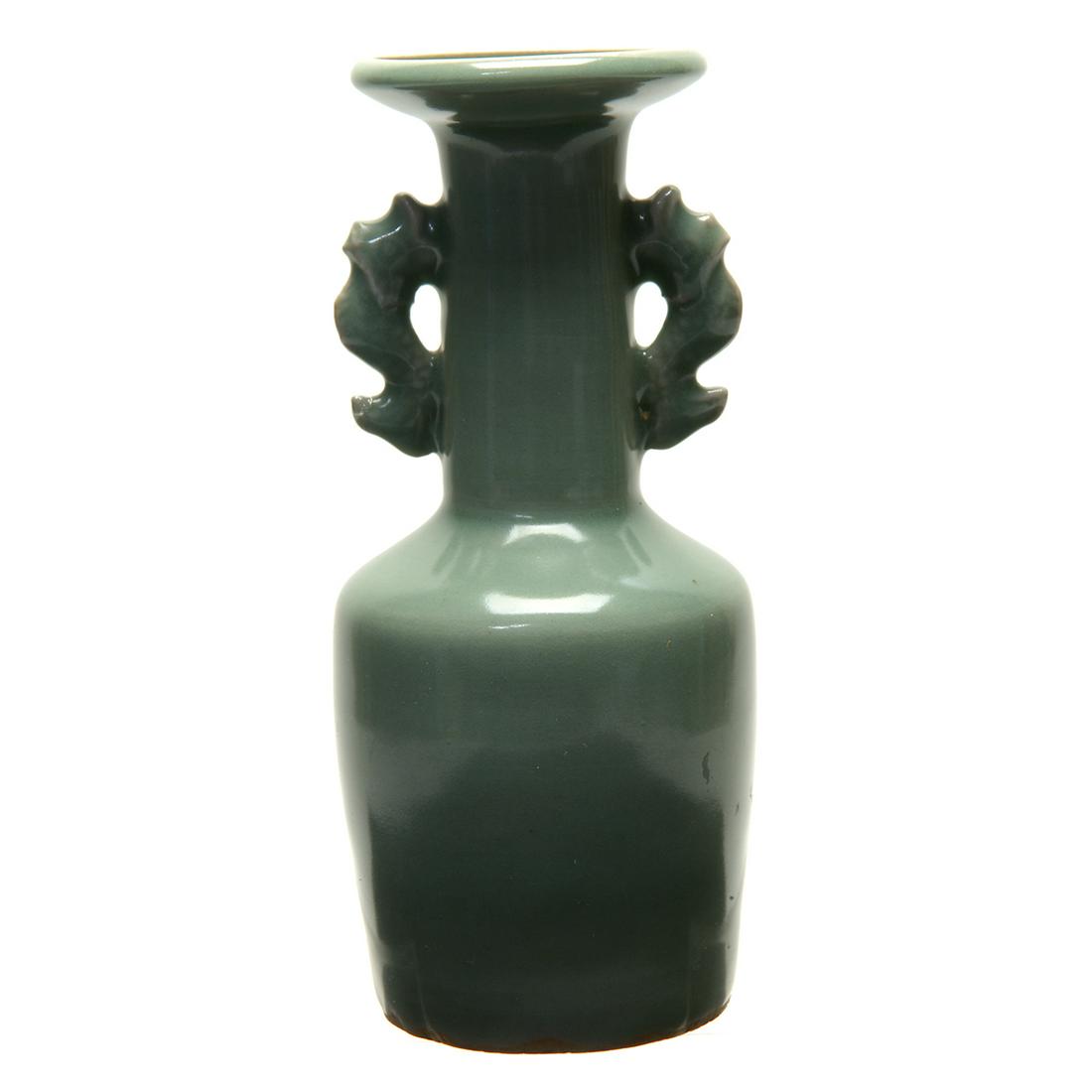 Chinese Longquan Mallet Vase with Fish Handles (1 of 2)