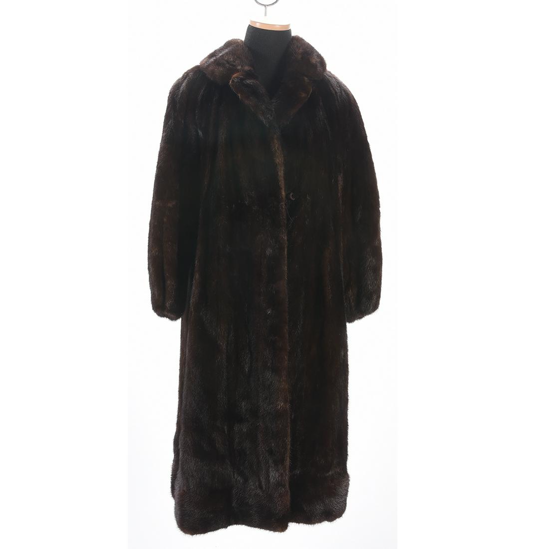Pinkus Full-Length Mink Coat.: Pinkus Full-Length Mink Coat.