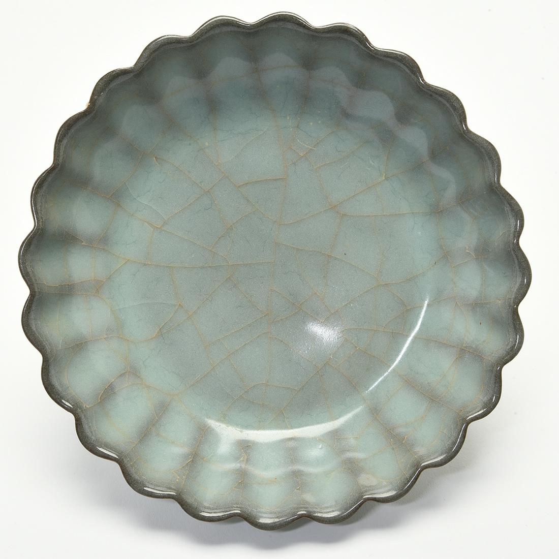 Chinese Guan-Type Chrysanthemum Dish (1 of 1)