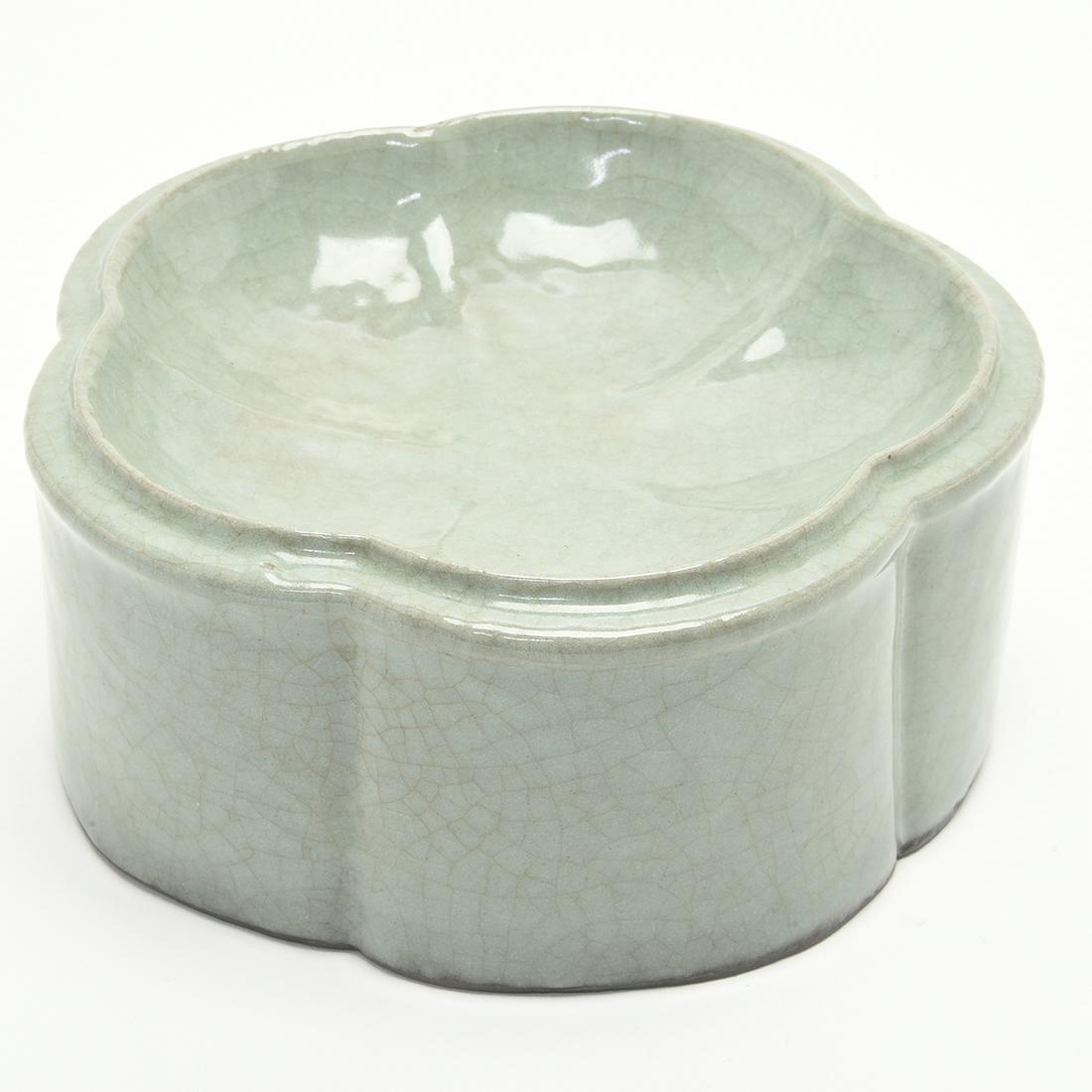 Chinese Guan-Type 'Plum Flower' Form Brushwasher (1 of 1)