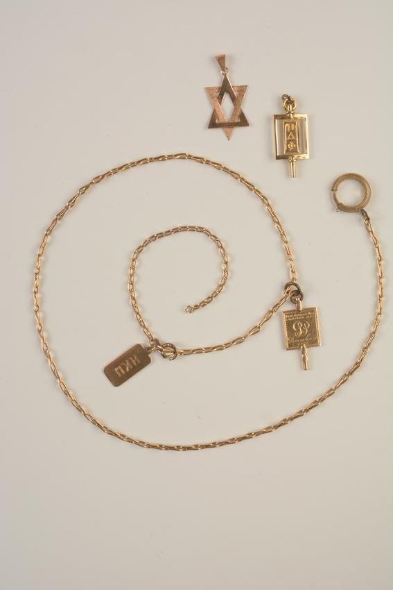 Collection of Four Yellow Gold Pendants on a Chain. (1 of 6)