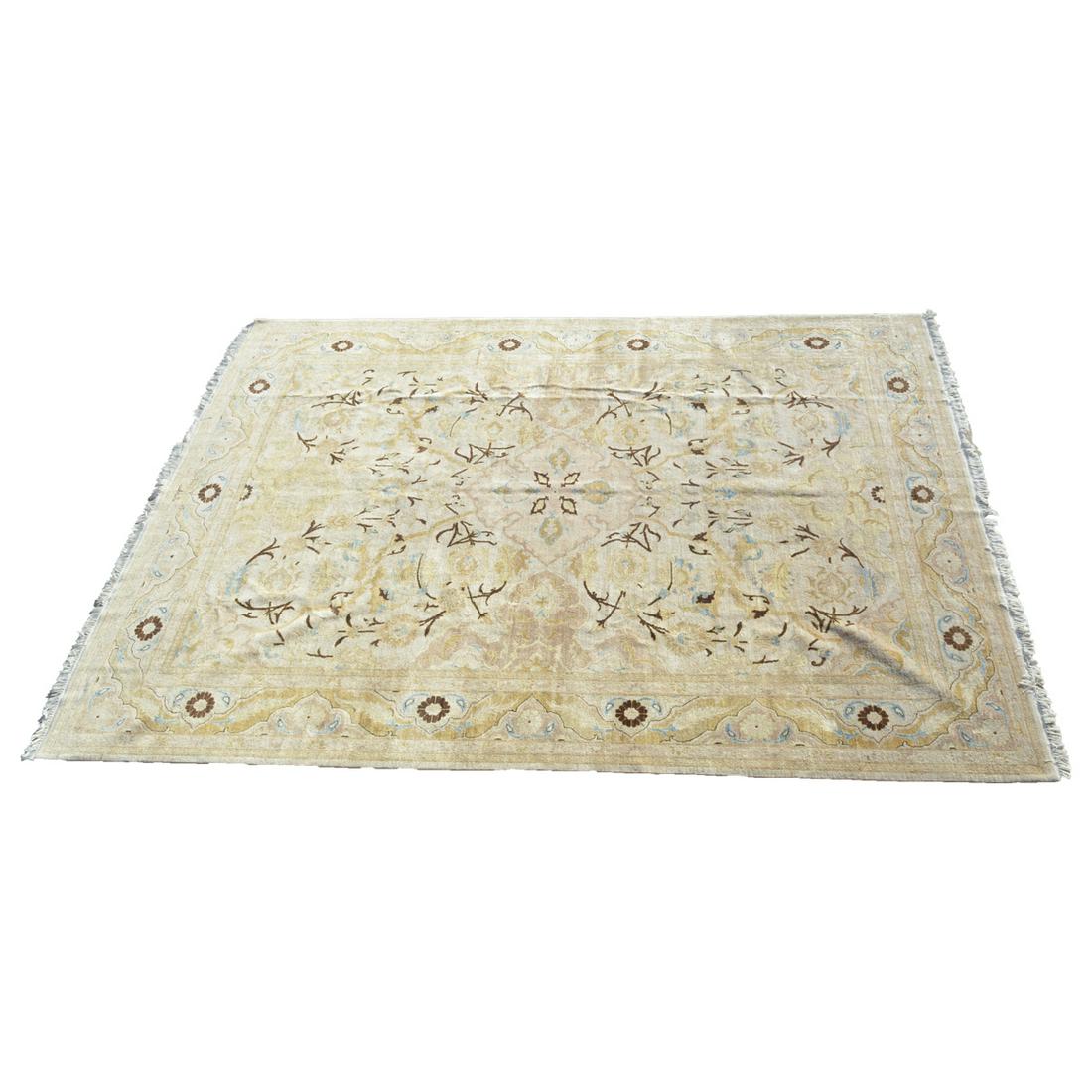 Cuenca Style Modern Floral Carpet. (1 of 3)