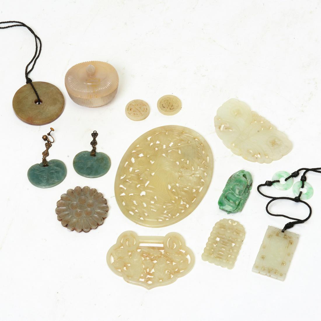 Group of Chinese Jade and Jadeite Carvings. (1 of 5)