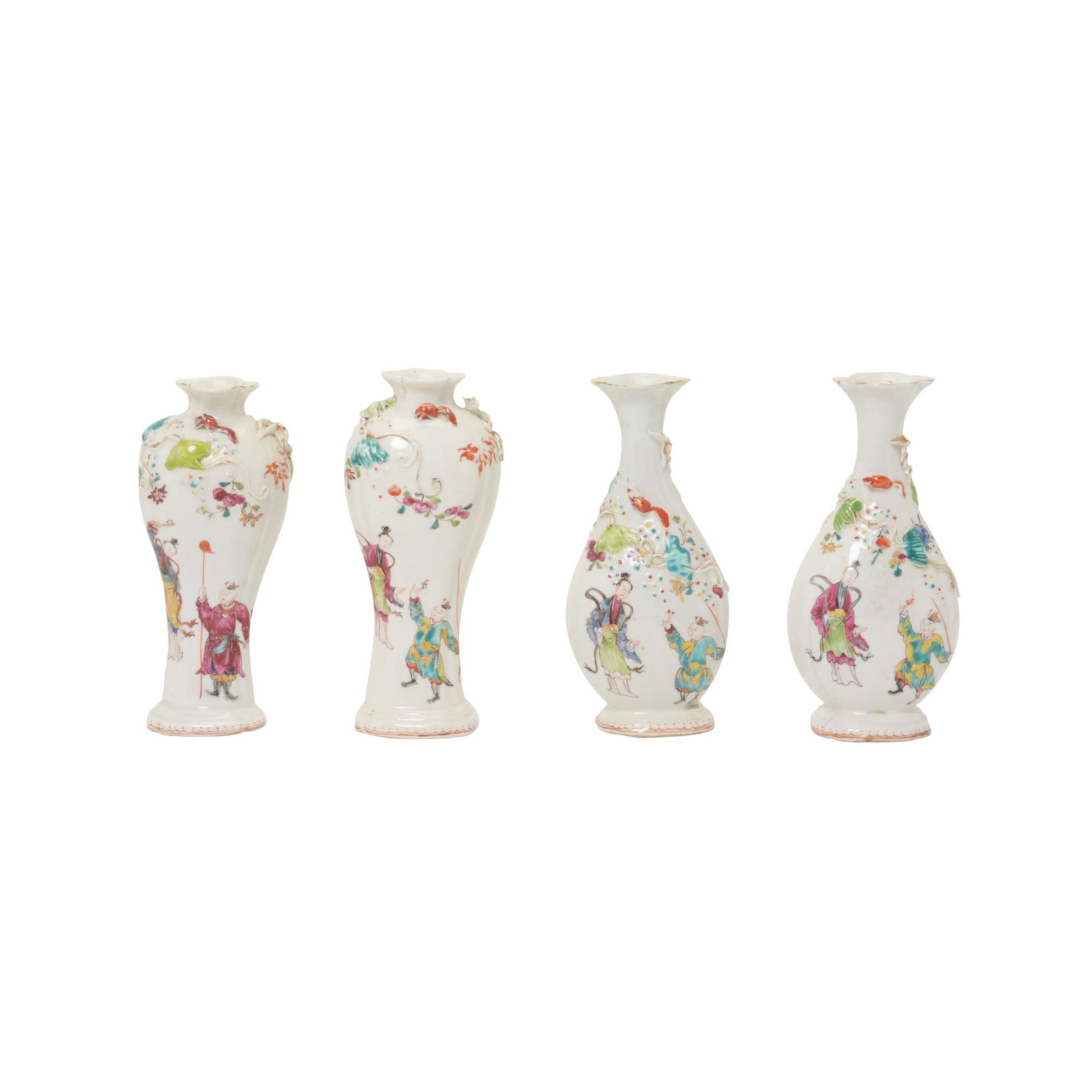Four Chinese Export Porcelain Garniture Vases. (1 of 5)