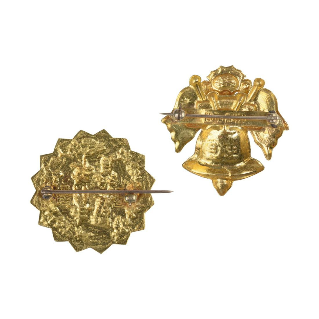 Collection of Two Chinese 24k Yellow Gold Brooches. (1 of 2)
