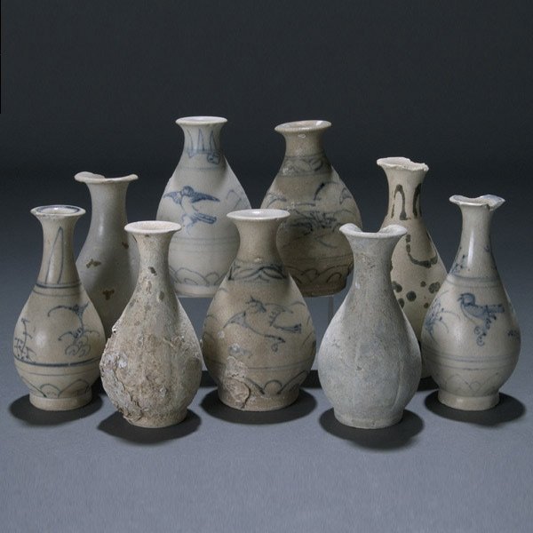 14 Hoi An Hoard Blue and White Vietnamese Vases: Fourteen Hoi An Hoard Blue and White Vietnamese Vases,Late 15th/Early 16th Century {Average height 4 1/2 inches,average diameter 2 1/2 inches} [Three have some encrustation]