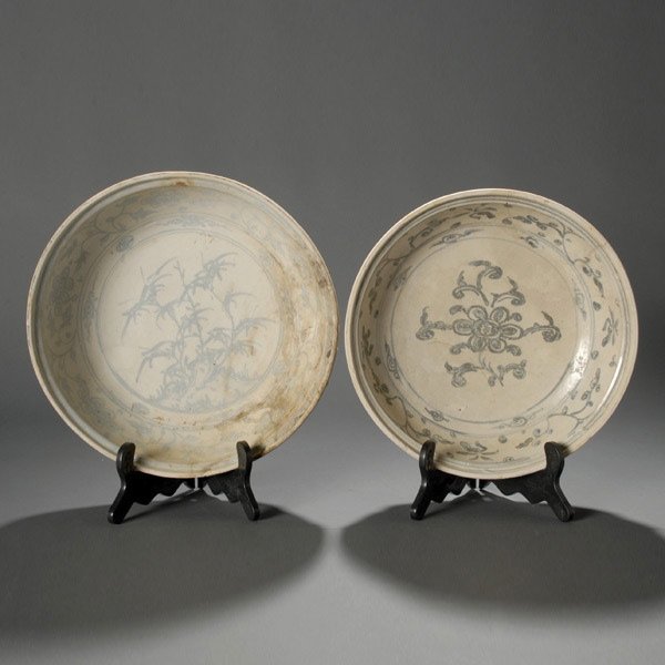 2 Hoi An Hoard Blue and White Vietnamese Chargers: Two Hoi An Hoard Blue and White Vietnamese Chargers, Late 15th/Early 16th Century {Height 3 inches, diameter 13 1/4 inches}