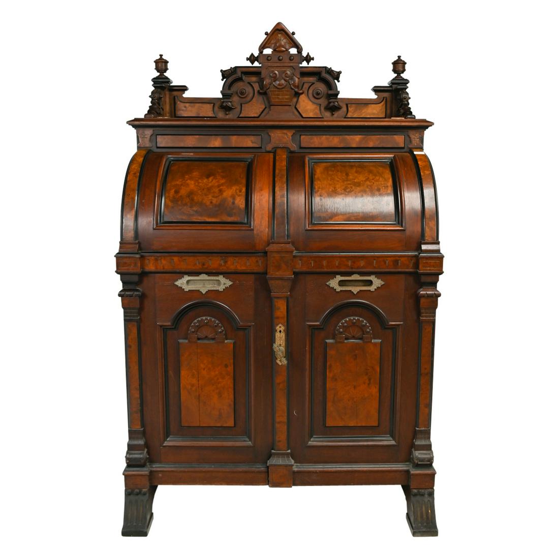 American Renaissance Revival Extra Grade Wooton Desk. (1 of 6)