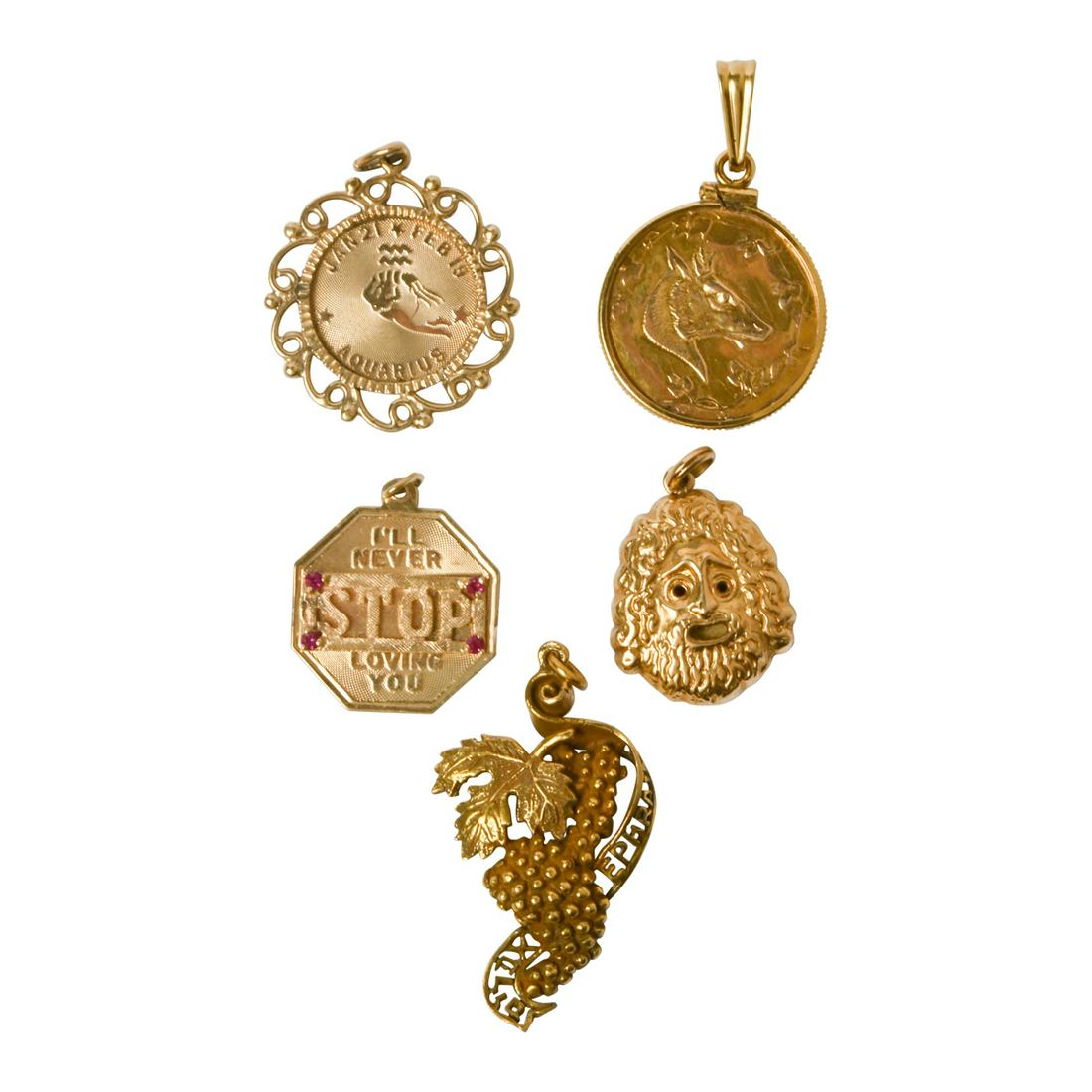 Collection of Loose Yellow Gold Charms. (1 of 3)