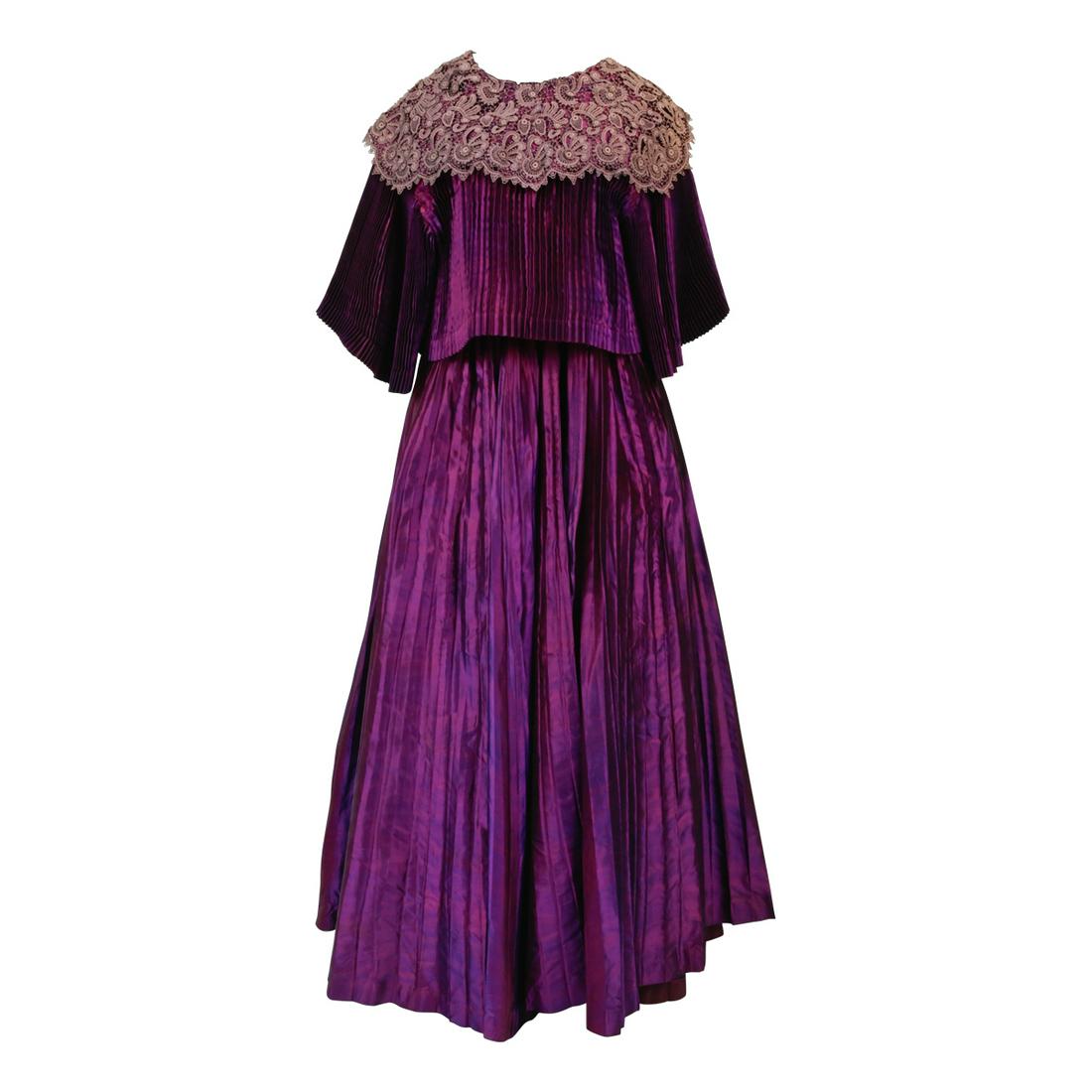 Lady's Victorian Fuchsia Silk Two Piece Ensemble. (1 of 3)