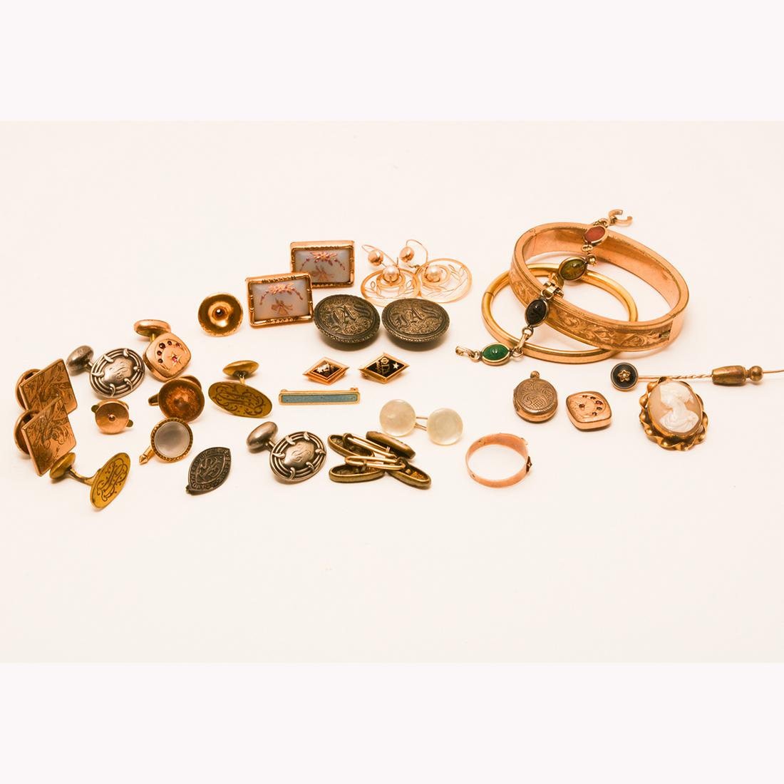 Collection of Miscellaneous Victorian Jewelry Items. (1 of 4)