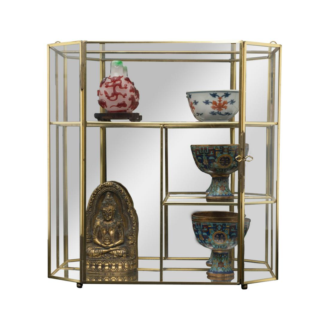 Collection of Bodhisattva Cloisonne and Snuff Bottle (1 of 5)