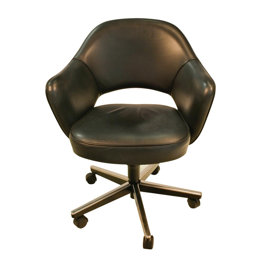 Knoll Saarinen Black Leather Executive Desk Chair. (1 of 3)