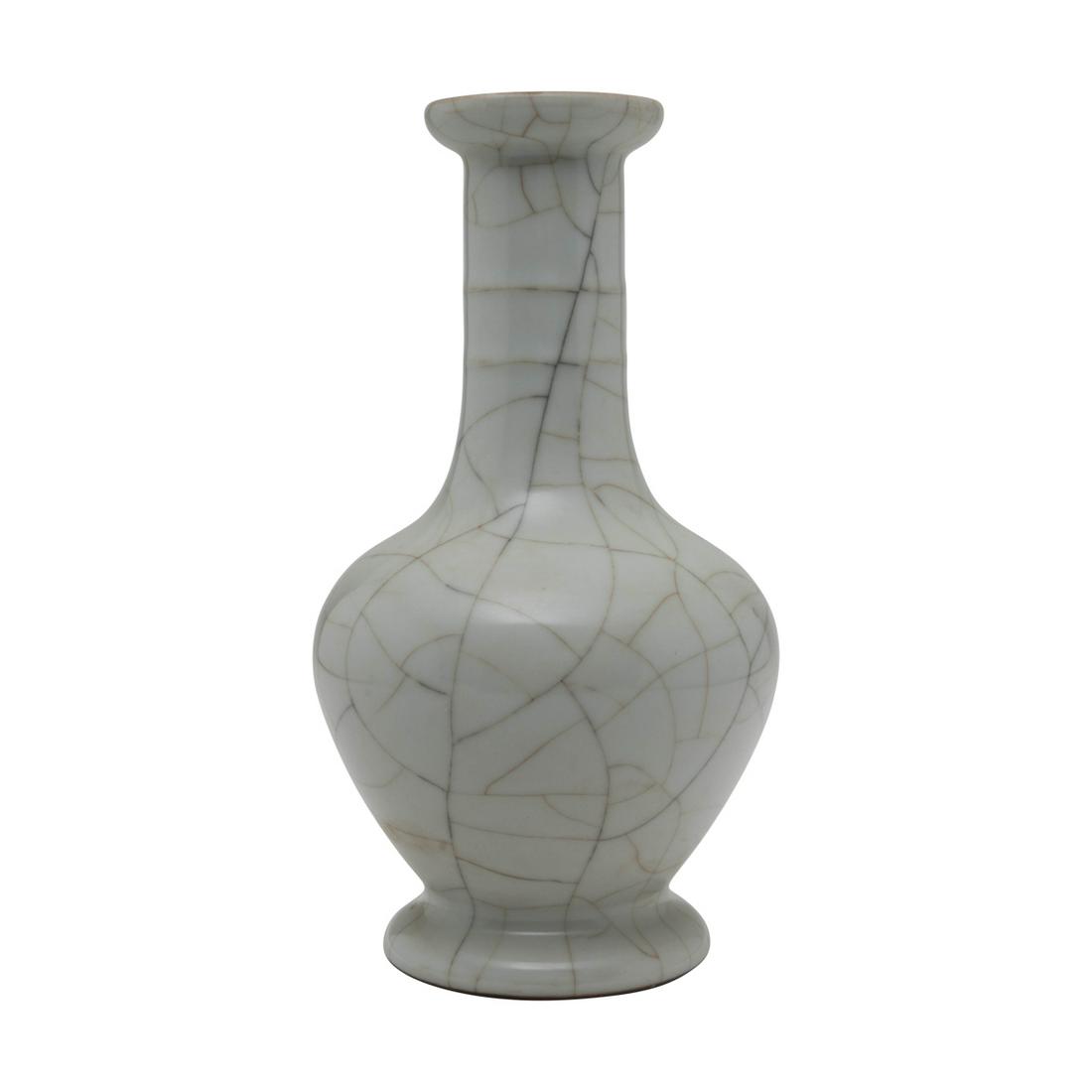 Ge Type Bamboo Neck Bottle Vase, Yongzheng Mark. (1 of 3)