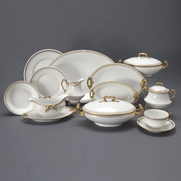Limoges France Porcelain Partial Dinner Service: 7: Limoges France Porcelain Partial Dinner Service: ten dinner plates (diameter 10 3/8 inches); eleven soup bowls (diameter 7 1/2 inches); eleven dessert plates; ten finger bowls; nine breakfast bowls (d