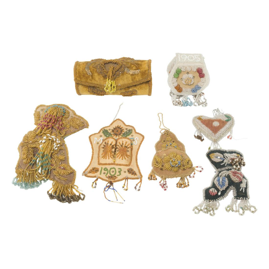 Seven Native American Woodlands Beaded Articles (1 of 3)