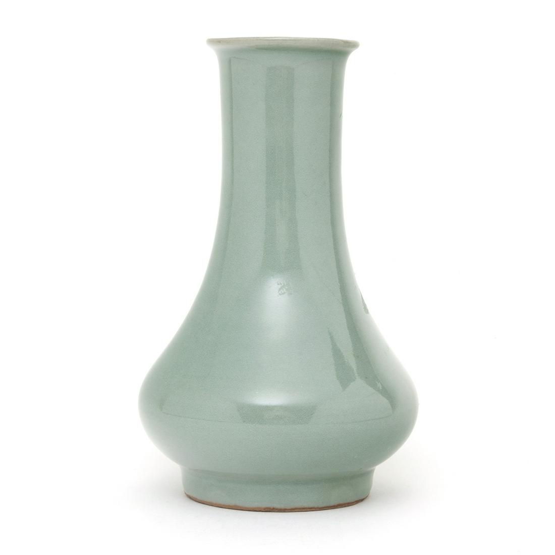 Chinese Longquan Celadon 'Kinuta' Pear Vase (1 of 3)