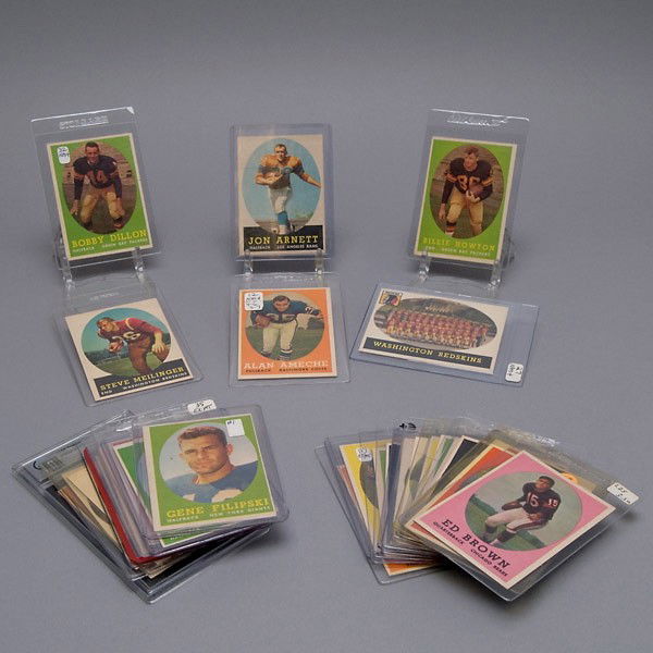 Topps 1958 Football Card Duplicate Set: Topps 1958 Football Card Duplicate Set 30 cards including #1(x2), 6, 12, 20, 22(graded 7.5 NM+ Global), 27, 32, 33, 35, 38, 41, 44(x2), 47, 51, 60, 71, 72, 75, 76, 78, 89, 102, 103, 117, 120, 123, 131