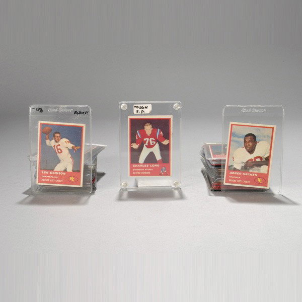 1963 Fleer Football, Partial Set (85).: 1963 Fleer Football, Partial Set (85). Includes short print checklist. Missing #24 J. Kemp, #36 G. Blanda, #37 B. Canon and #64 B. Dougherty. Condition range very good to near mint. Overall excellent 