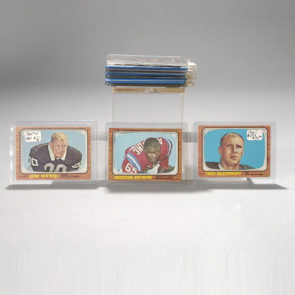 1966 Topps Football Card Lot (38).: 1966 Topps Football Card Lot (38). Thirteen cards would be called filler cards, with duplicates, key cards from the twenty-five are #104 F. Biletnikoff and #115 J. Otto. Overall condition excellent to