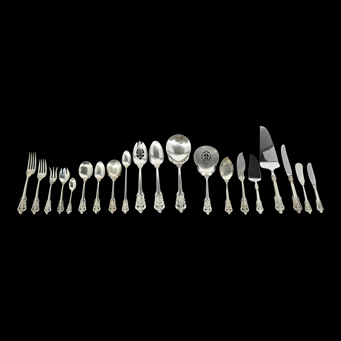 Wallace Grand Baroque Sterling Silver Flatware Set (1 of 3)