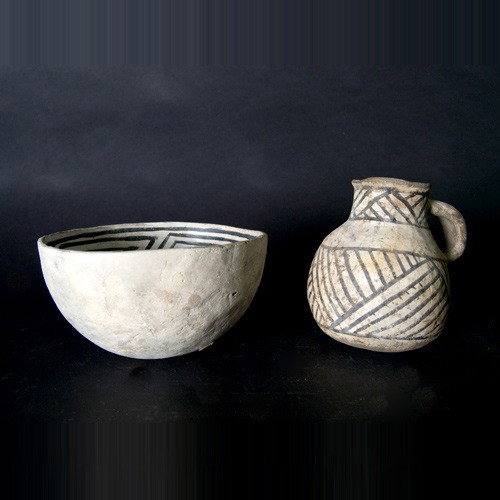 two black on white pre-historic pottery items: Two black on white Pre-historic pueblo pottery items