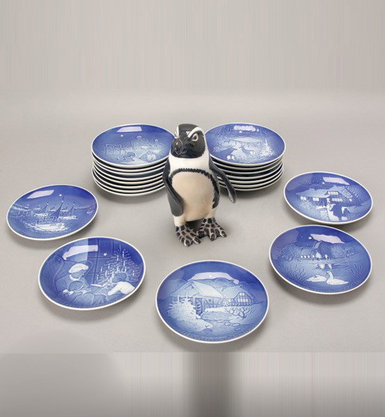 20 Bing & Grondahl Denmark xmas Plates &penguin: Group of Twenty Bing & Grondahl Denmark Christmas Plates and a Figure of a Penguin (21) {Diameter of plates 7 1/8 inches; height of penguin 10 inches} [One plate with rim chips, otherwise group in goo