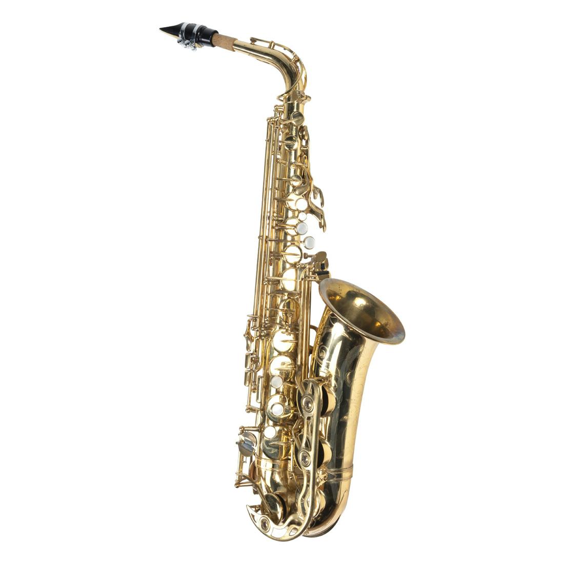 Yamaha YAS-62 Saxophone with Case: Yamaha YAS-62 Saxophone with Case. Engraved decoration. 'YAMAHA YAS-65 019467' inscribed near the elbow. {Approximate dimensions: 24 1/2 inches long.}. Condition: Minor surface wear. Buttons feel resp