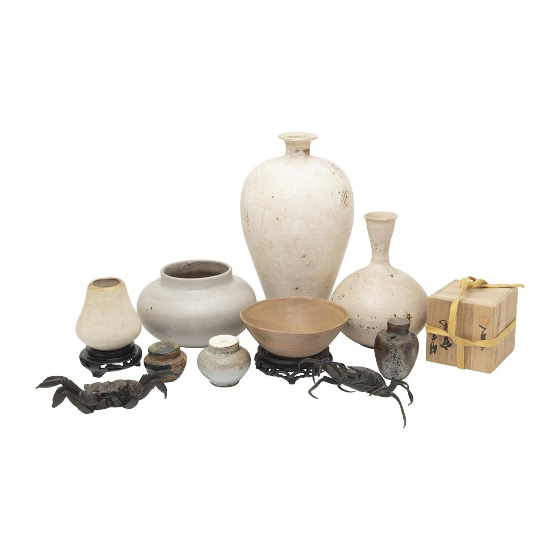 Group of Cream Glaze Potteries and Two Crabs (1 of 4)