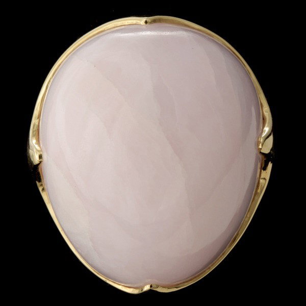 IPPOLITA CALCITE, 18K YELLOW GOLD RING.: IPPOLITA CALCITE, 18K YELLOW GOLD RING. Featuring one oval calcite cabochon, measuring approximately 30 x 23 mm, prong set in an 18k yellow gold mounting. Size 7 1/2, 15.8 dwts
