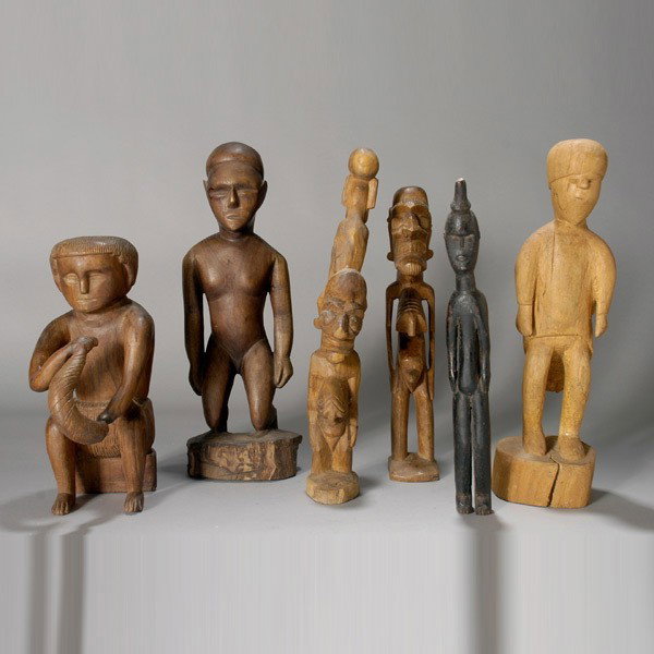 6 figures Oceania AFrica Yap Samoa art: Six carved wood figures, five OCEANIC including two Easter Island figures, a kneeling Yap (Marshall Islands) figure, a Samoan figure squeezing kava; and a Cunha (Panama) indian figure.