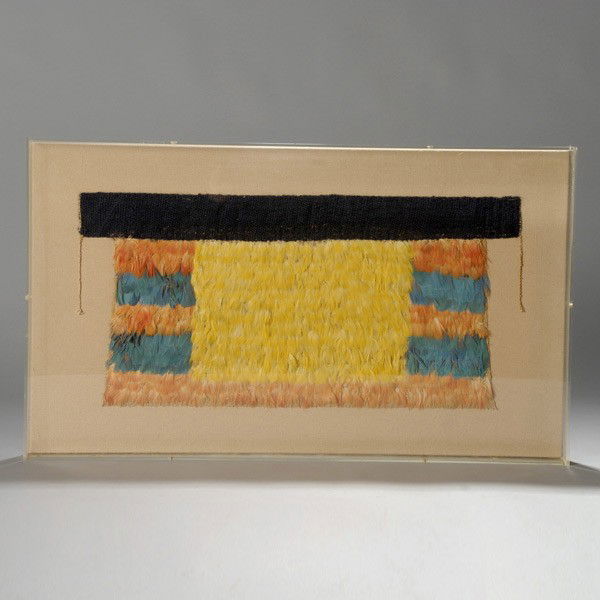ancient wari Huari feathered panel: Ancient WARI (Huari) feathered panel. Sewn onto linen and in a plexiglas box. 9 x 18 1/2 inches. Provenance; Private collection, New York state. Purchased circa 1990 from James Blackmon Textile Arts G