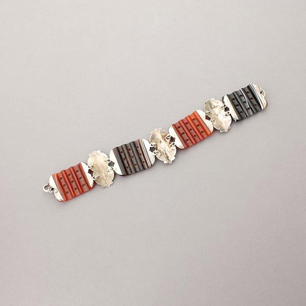 VICTORIAN SCOTTISH AGATE, SILVER BRACELET. - 4