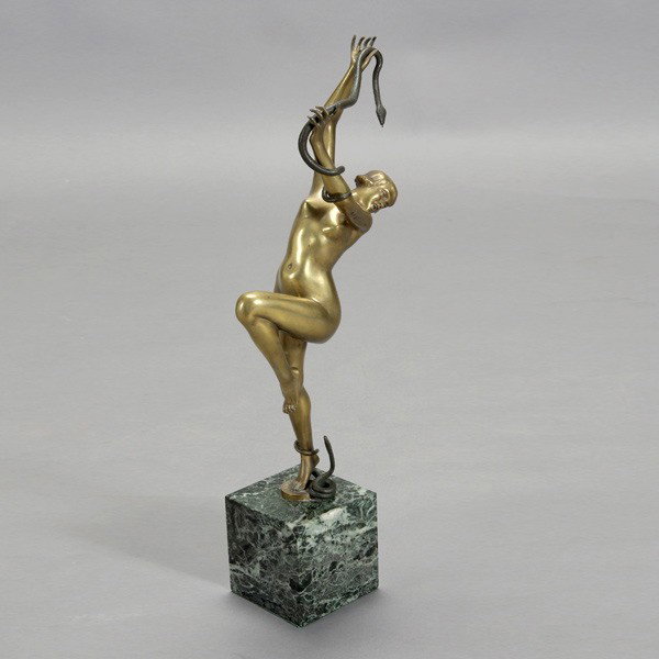 Calot Bronze Nude Snake Charmer: Art Nouveau Bronze Nude Figure of a Snake Charmer The female nude with a snake wrapped around her, and holding the snake's head, another snake coiled at her foot, mounted on a square green marble plin