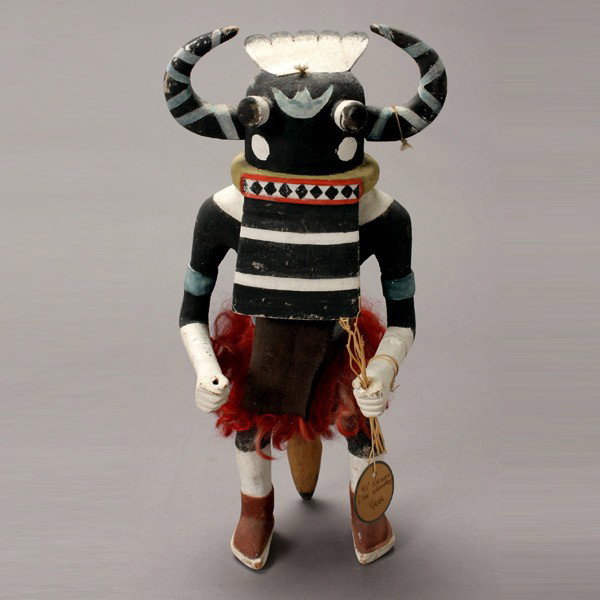 Unsigned HU (whipper) kachina.: Unsigned HU (whipper) kachina. 11 1/2 inches. Left arm detached.