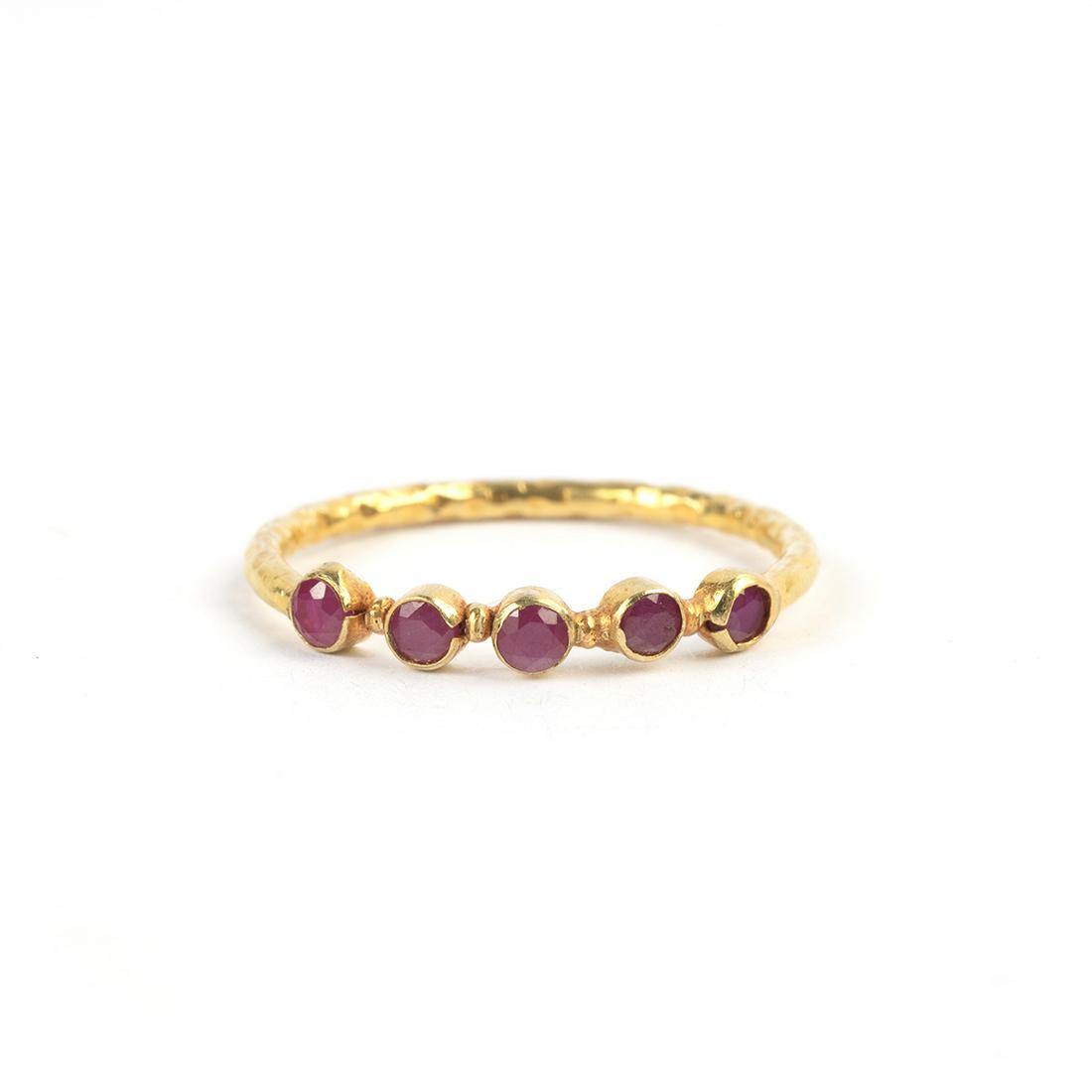 Ruby, 18k Yellow Gold Ring. (1 of 2)