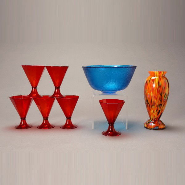 Glass Lot: a Blenko Glass Bowl & glasses and vase: Glass Lot: a Blenko Glass Bowl; a set of six red octagonal glasses; and a Czech multicolored tortoise shell glass vase (8) {Height of glasses 5 1/2 inches; height of vase 10 inches}