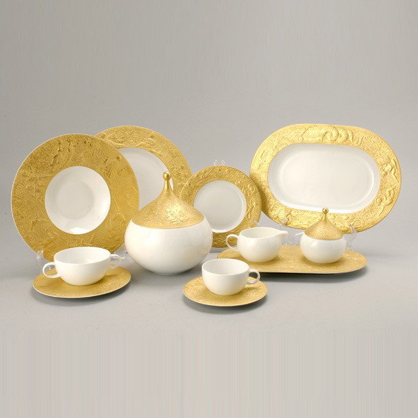 Rosenthal Winoblad Studio Line Dinner Service: Rosenthal Winoblad Studio Line Dinner Service in the Magic Flute Pattern: eight service plates (diameter 11 3/8 inches); eight bread plates (diameter 7 3/8 inches); eight bouillons and eight undertray