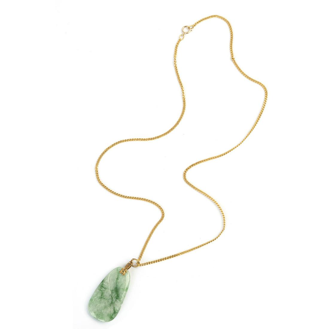 Jade, Yellow Gold Pendant Necklace (1 of 3)