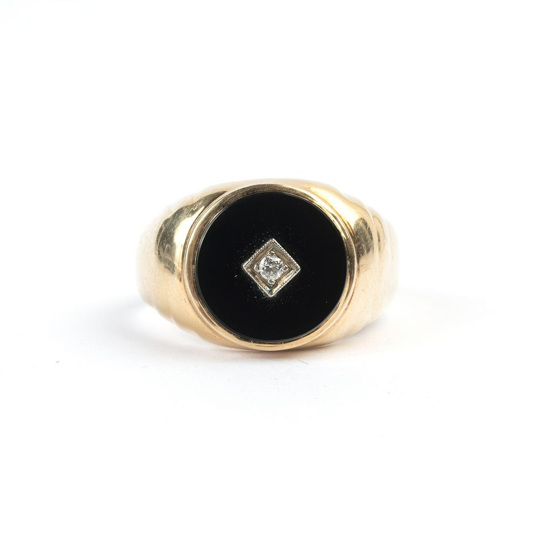 Men's Diamond, Black Onyx, 10k Yellow Gold Ring. (1 of 3)