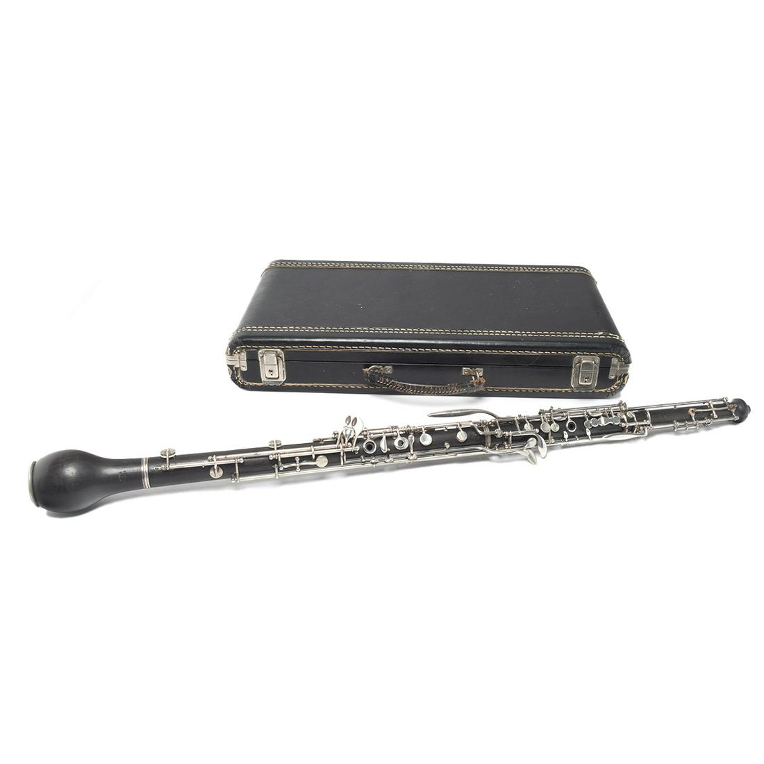 F. Loree English Horn in Case (1 of 3)