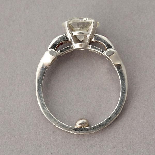 DIAMOND, RUBY, PLATINUM RING. - 3