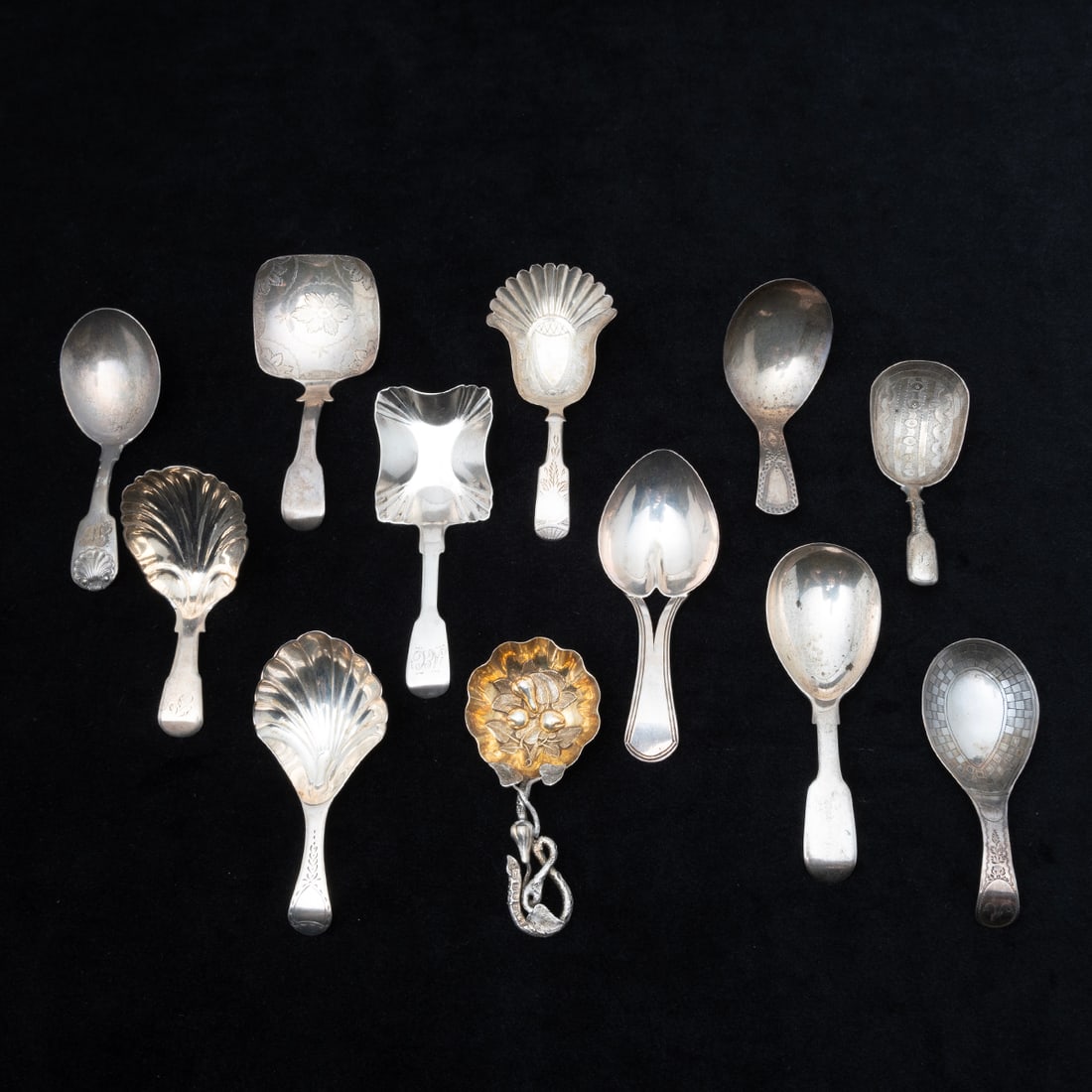 Twelve English Sterling Silver Tea Caddy Spoons (1 of 4)