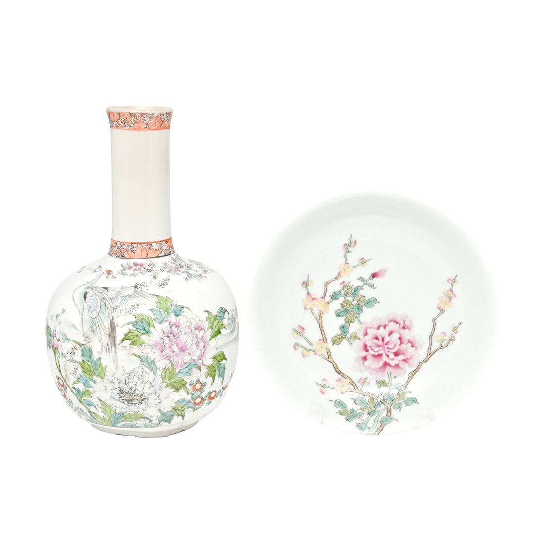 Group of Two Chinese Porcelain Items (1 of 3)